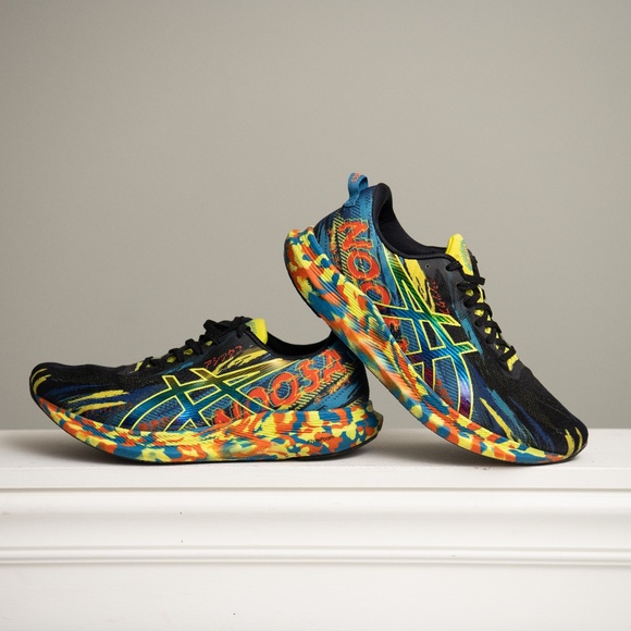 ASICS Noosa Tri 13 Color Injection Pack Black Sour Yuzu Men's Sz 12 Running Shoe - Picture 1 of 7